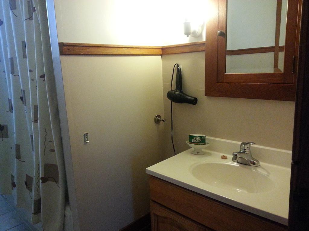 Le Petit Chateau Montebello B&B Zimmer foto