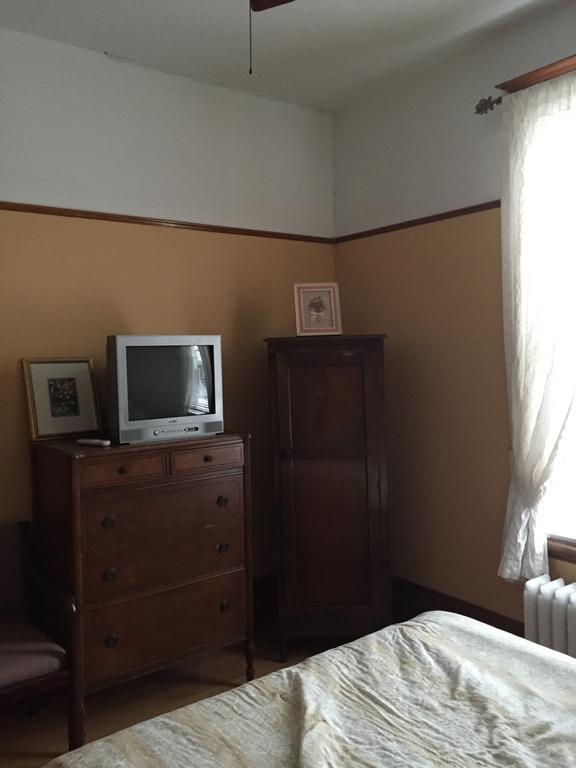 Le Petit Chateau Montebello B&B Zimmer foto